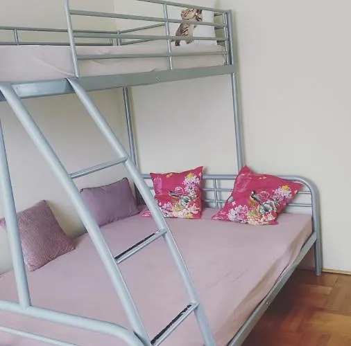 Bella Garden بالاتونسزارسكو